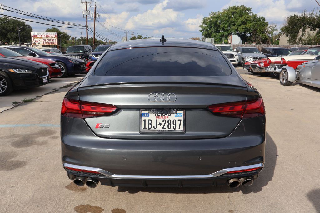 2022 Audi S5 Image 8