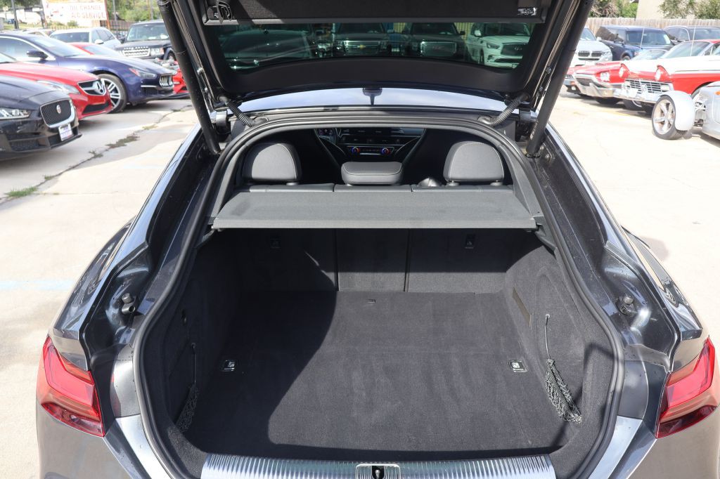 2022 Audi S5 Image 11