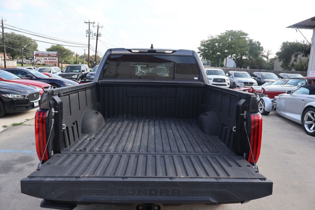 2024 Toyota Tundra Image 17