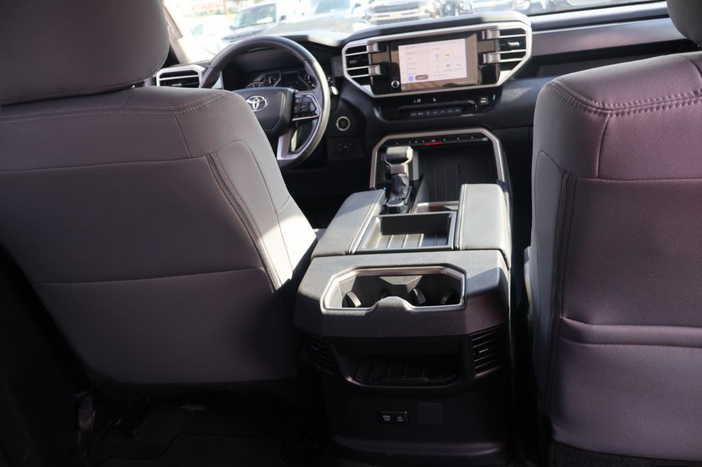2024 Toyota Tundra Image 39