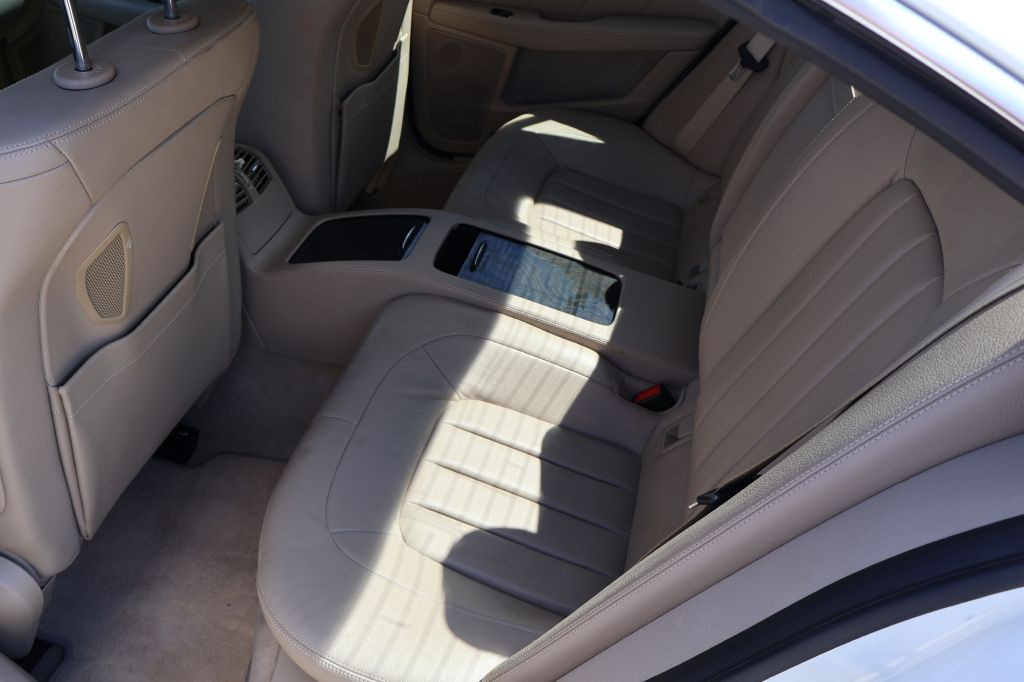 2014 Mercedes-Benz CLS-Class Image 17