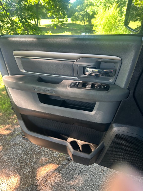 2017 RAM 1500 Image 11