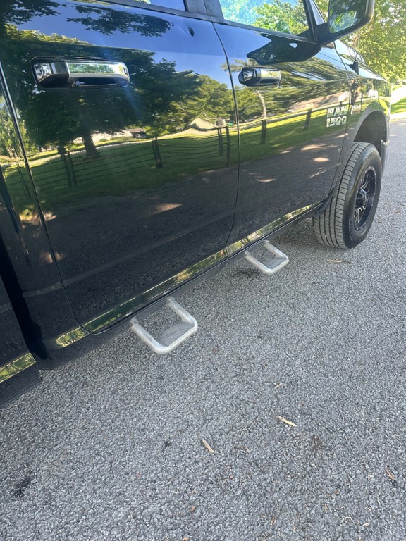 2017 RAM 1500 Image 15