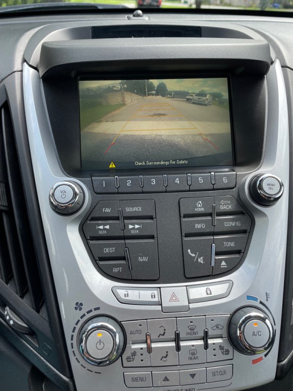 2015 Chevrolet Equinox Image 9