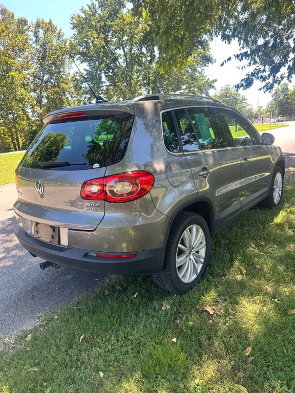 2011 Volkswagen Tiguan Image 6