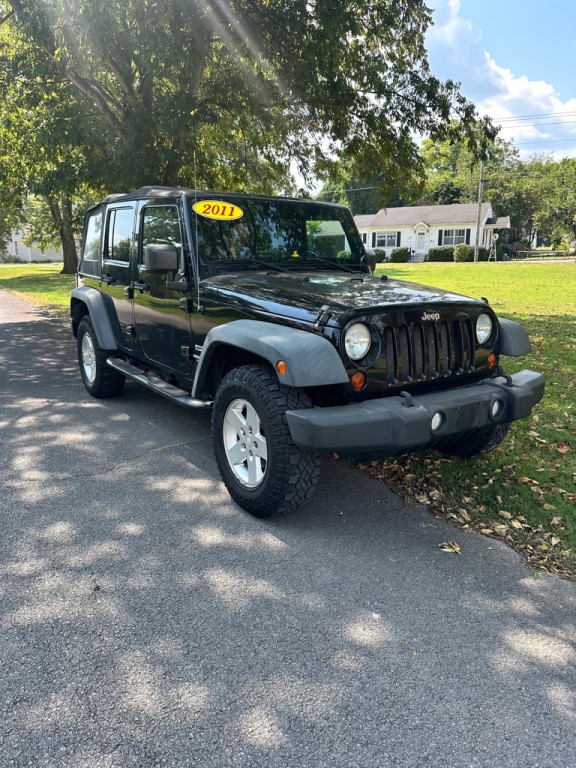 2011 Jeep Wrangler Unlimited Image 1