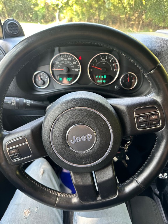 2011 Jeep Wrangler Unlimited Image 8