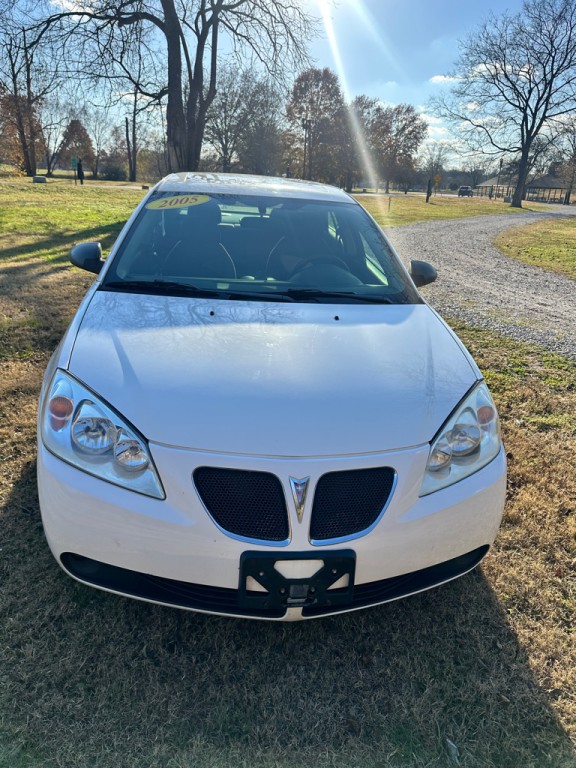 2005 Pontiac G6 Image 2