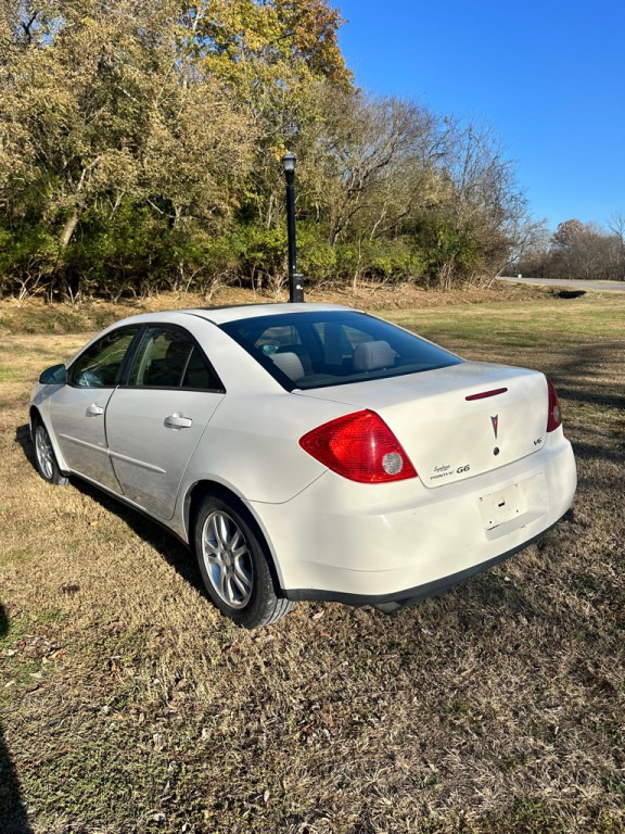 2005 Pontiac G6 Image 5