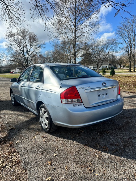 2008 Kia Spectra Image 4