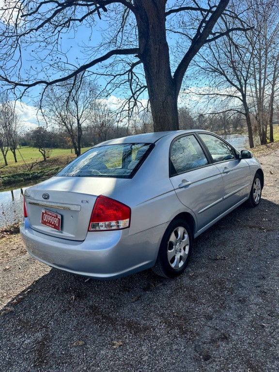 2008 Kia Spectra Image 6