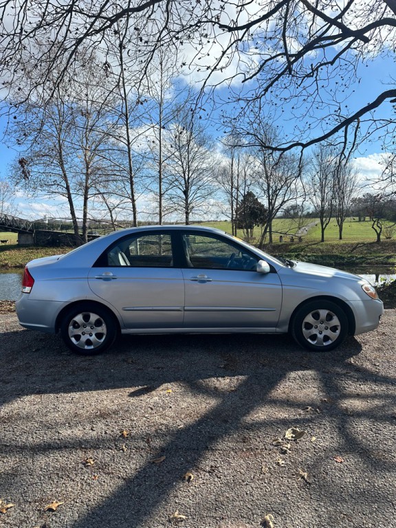 2008 Kia Spectra Image 7