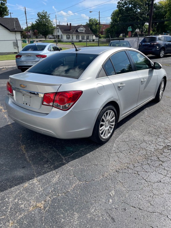 2012 Chevrolet Cruze Image 3
