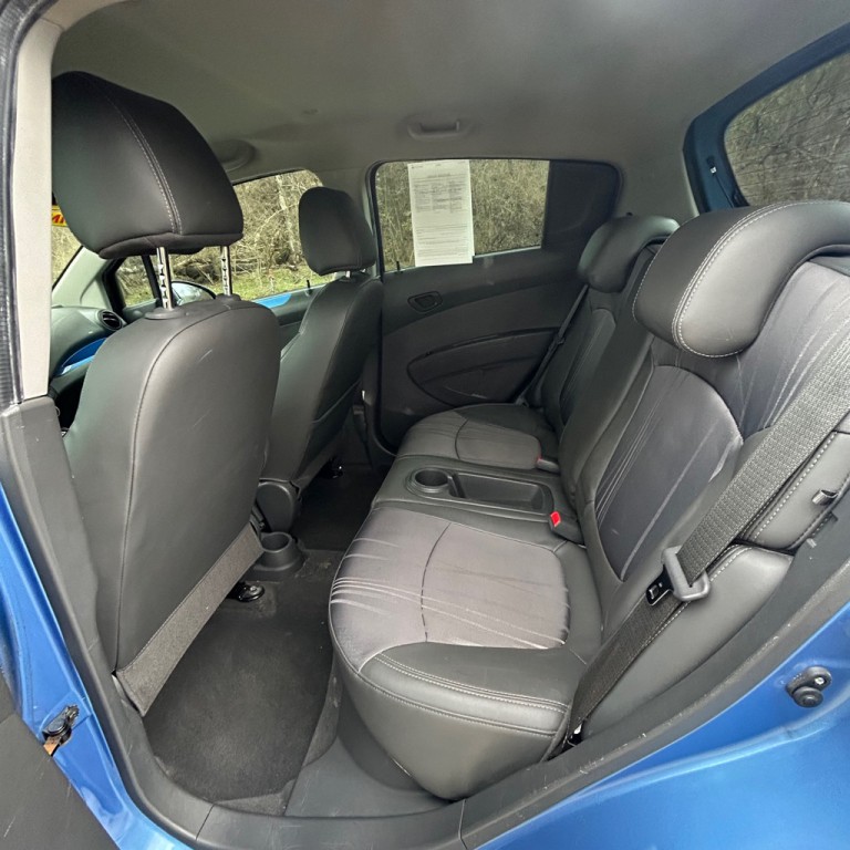 2013 Chevrolet Spark Image 10