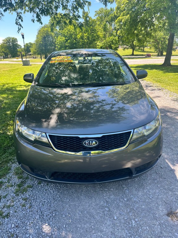 2013 Kia Forte Image 2