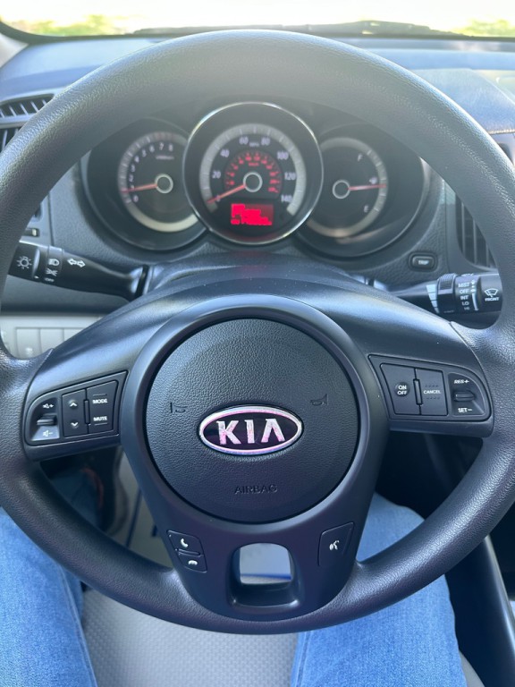 2013 Kia Forte Image 8
