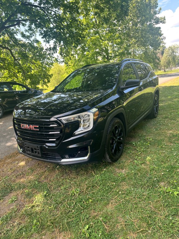 2022 GMC Terrain Image 3