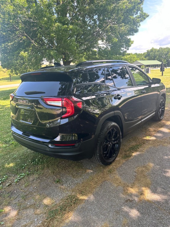 2022 GMC Terrain Image 7