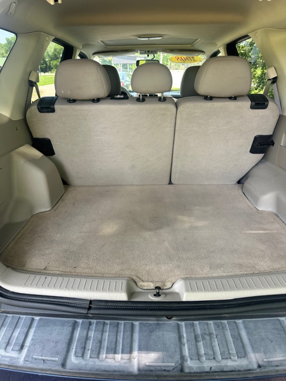 2008 Ford Escape Image 12