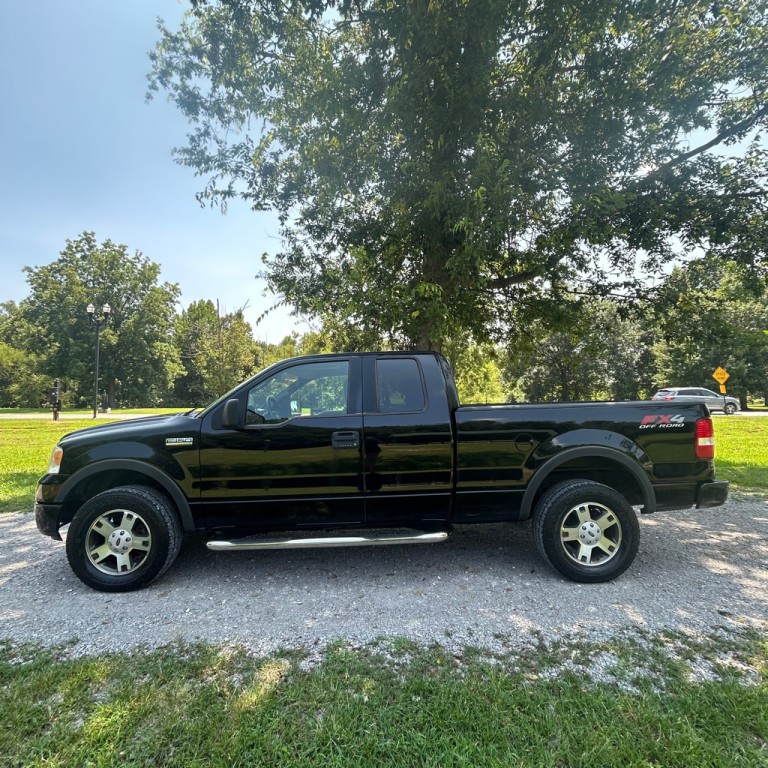 2005 Ford F-150 Image 3