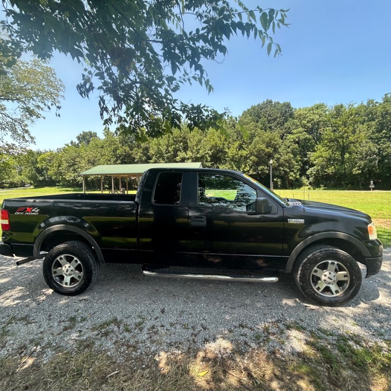 2005 Ford F-150 Image 8