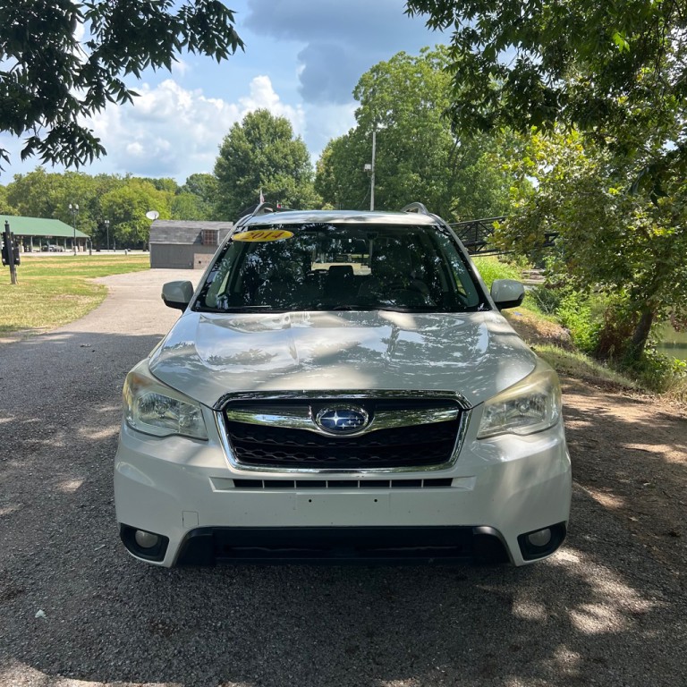 2014 Subaru Forester Image 2