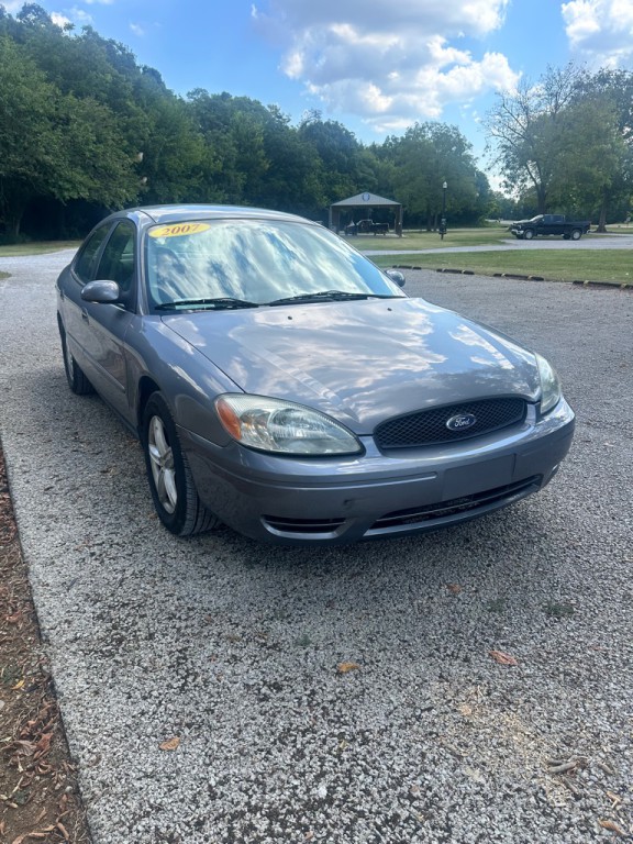 2007 Ford Taurus Image 1