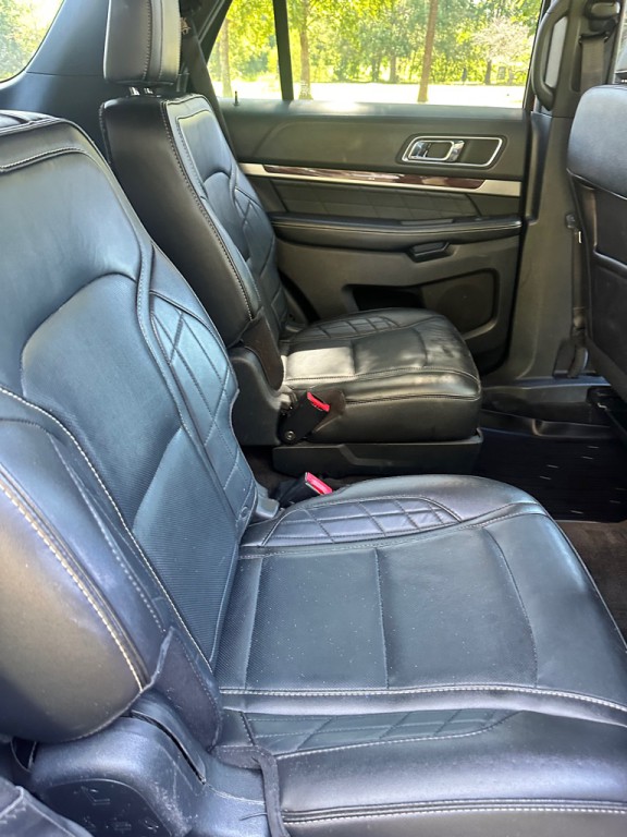 2018 Ford Explorer Image 14
