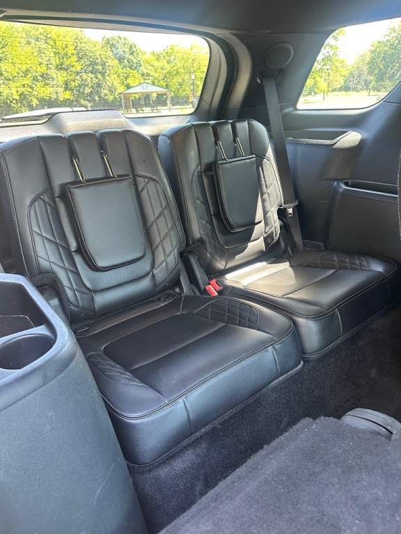 2018 Ford Explorer Image 15