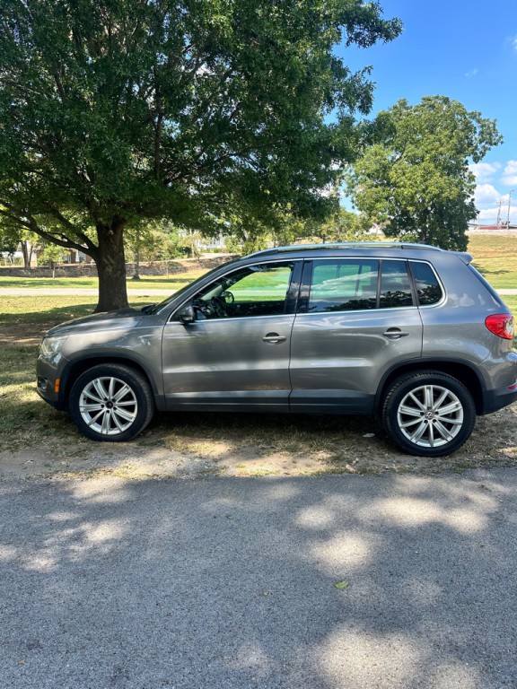 2011 Volkswagen Tiguan Image 4