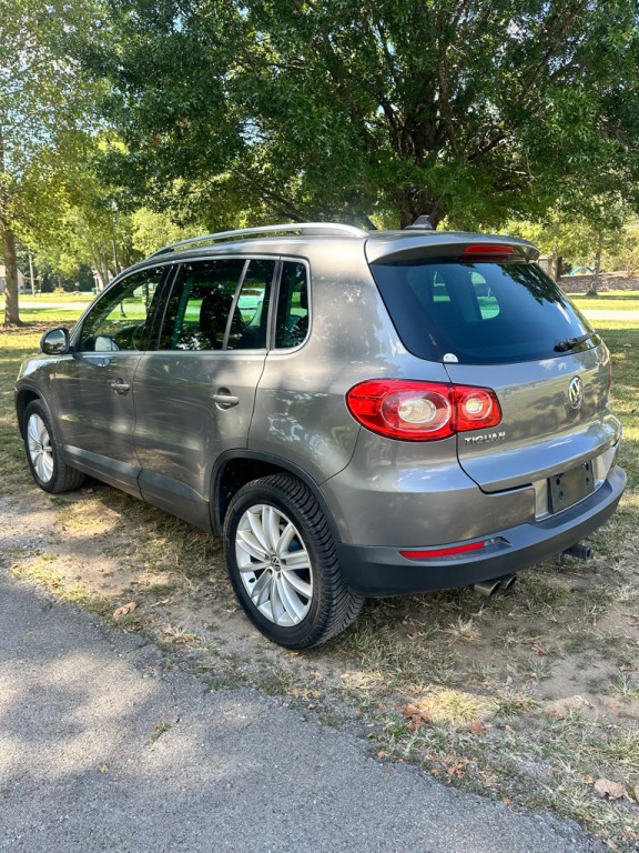 2011 Volkswagen Tiguan Image 5
