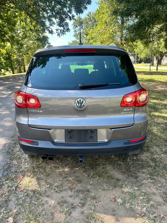 2011 Volkswagen Tiguan Image 6