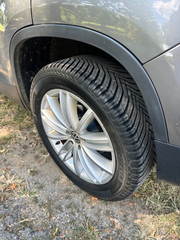 2011 Volkswagen Tiguan Image 17