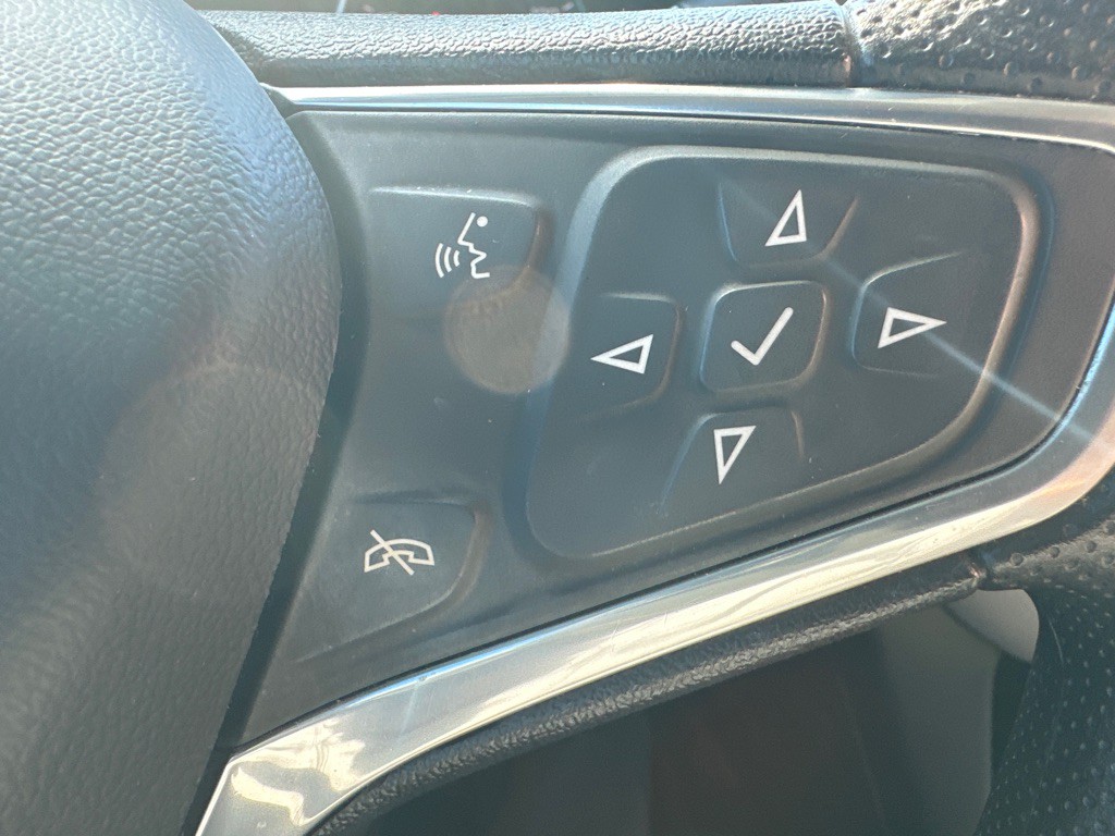 2022 Chevrolet Equinox Image 17