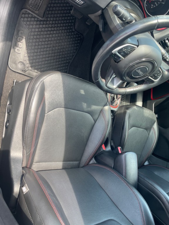 2020 Jeep Compass Image 12