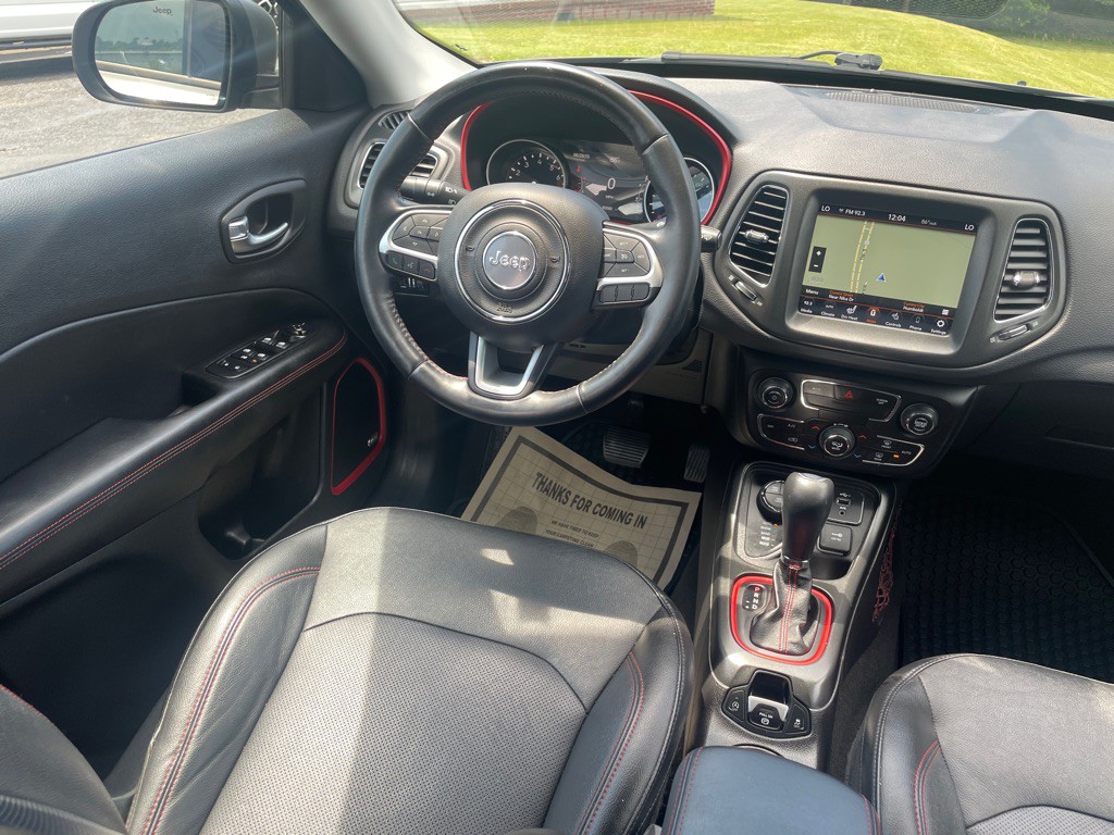 2020 Jeep Compass Image 25