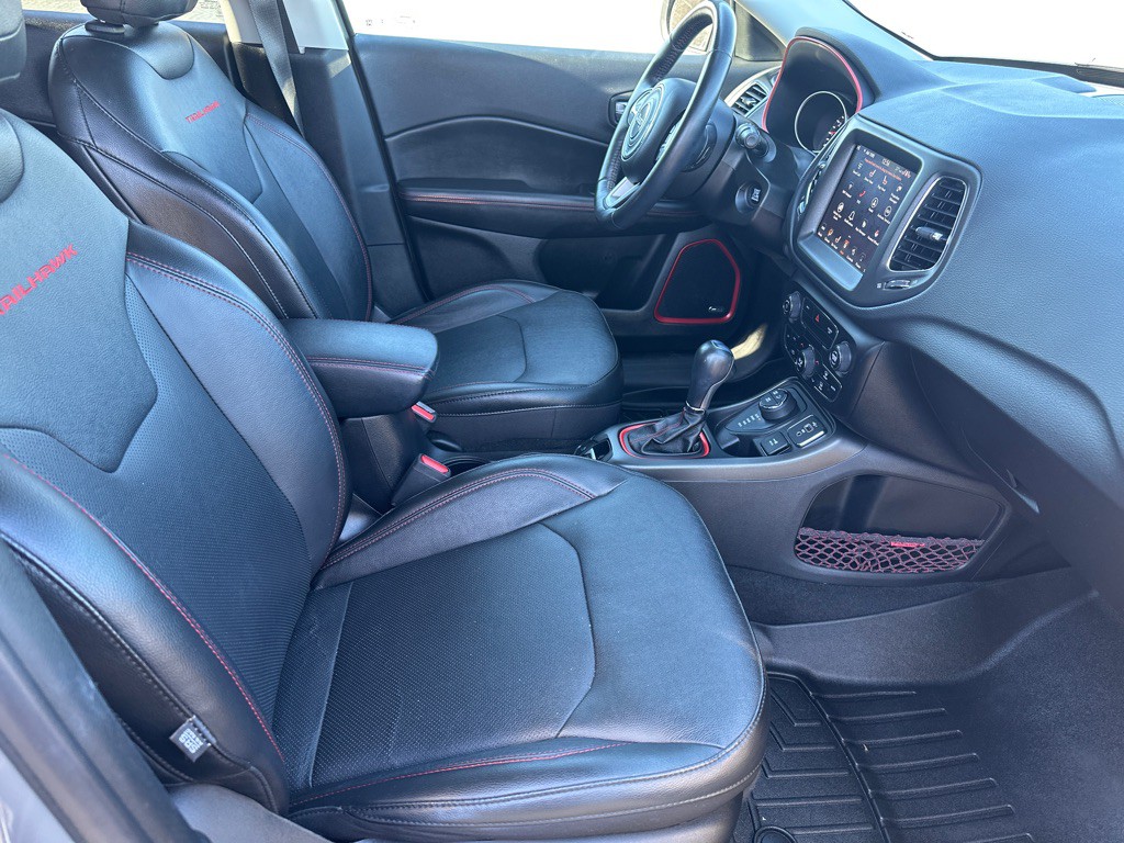 2020 Jeep Compass Image 34