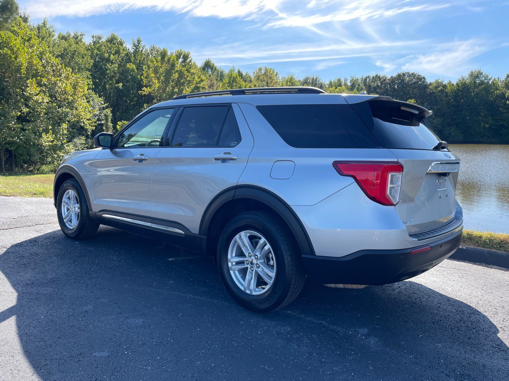 2020 Ford Explorer Image 5