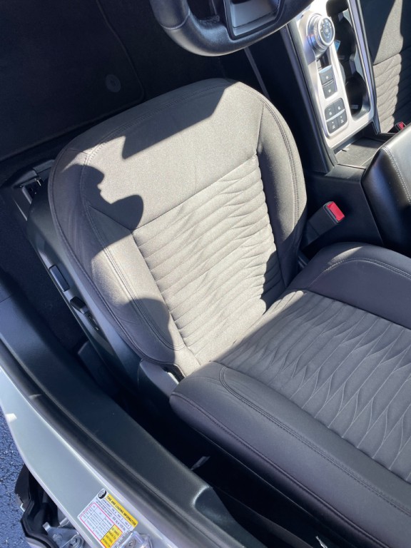 2020 Ford Explorer Image 9