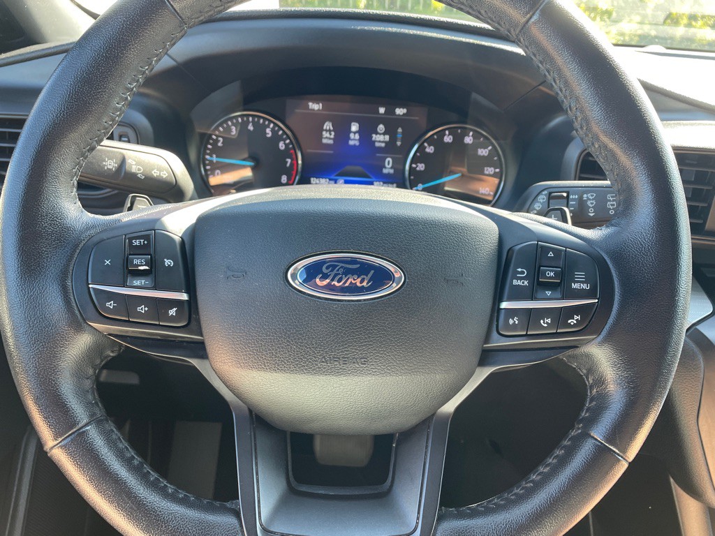 2020 Ford Explorer Image 13