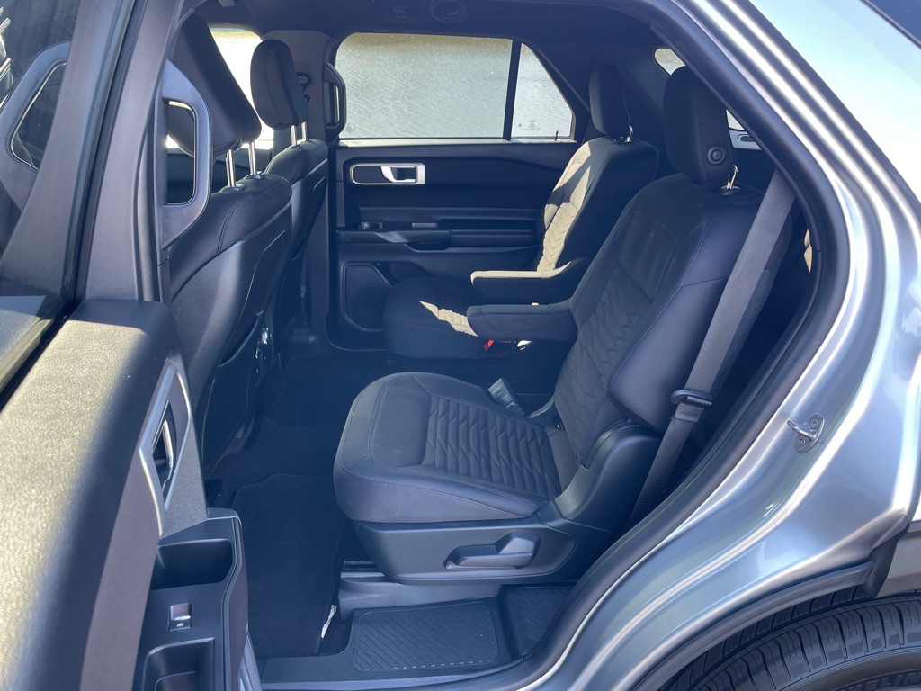 2020 Ford Explorer Image 18