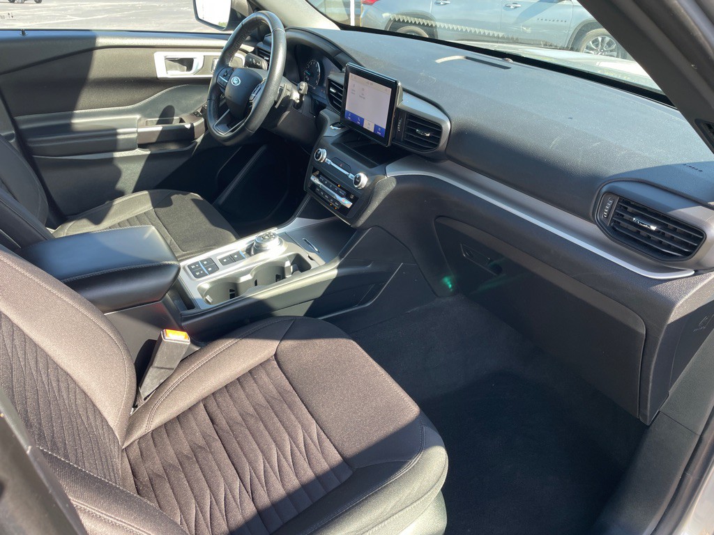 2020 Ford Explorer Image 31