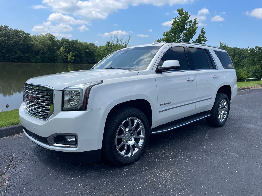2018 GMC Yukon Image 1