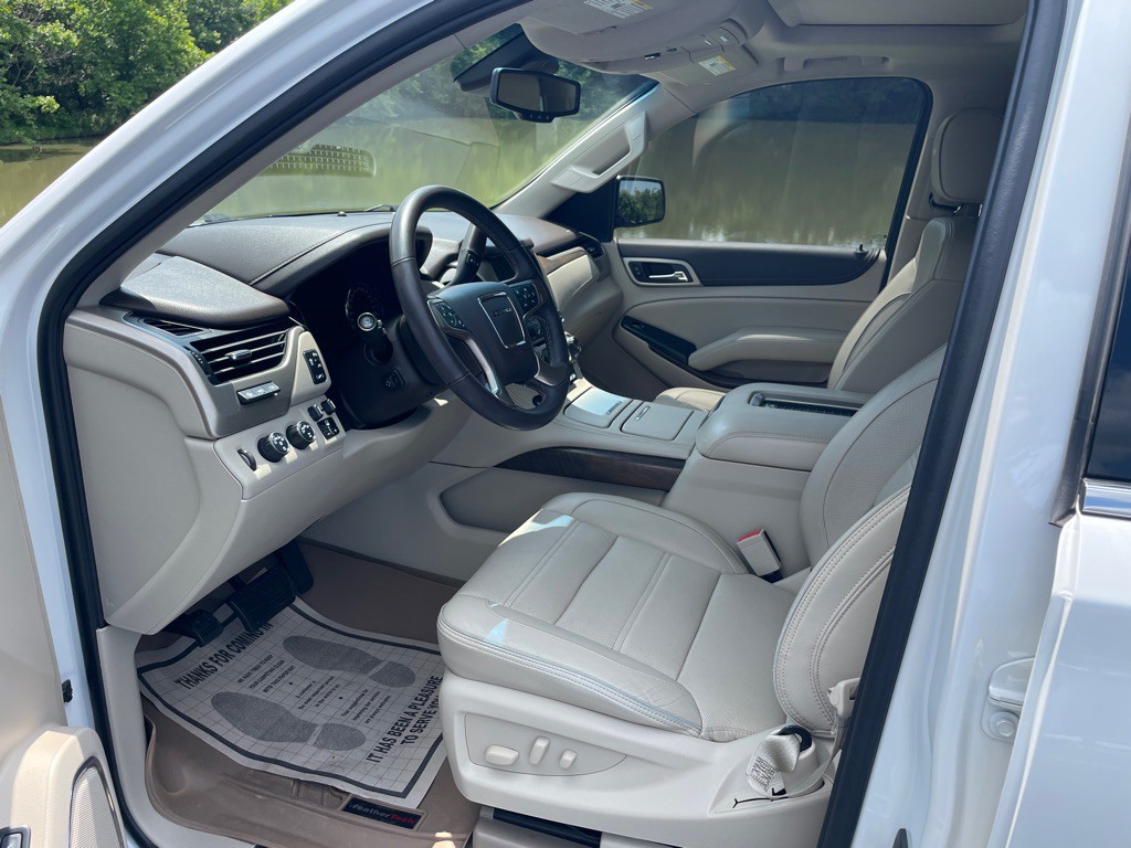 2018 GMC Yukon Image 9