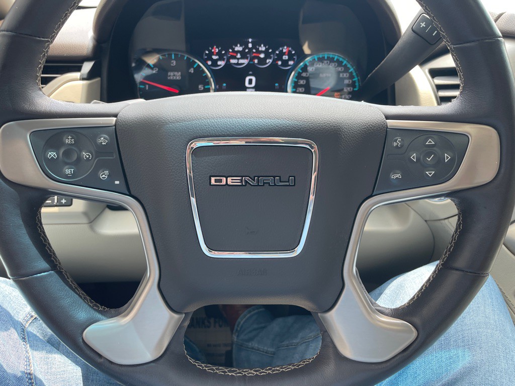 2018 GMC Yukon Image 12