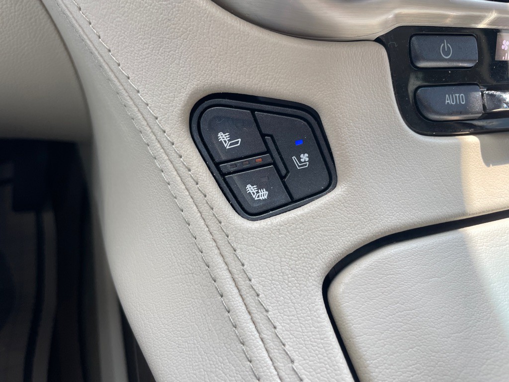 2018 GMC Yukon Image 14