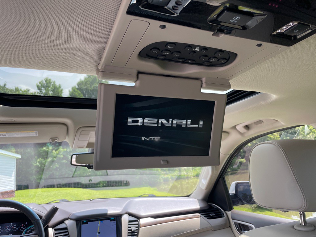 2018 GMC Yukon Image 24