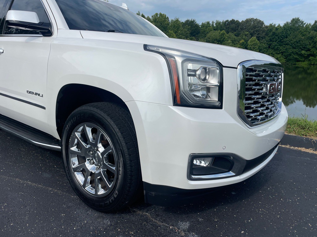 2018 GMC Yukon Image 54
