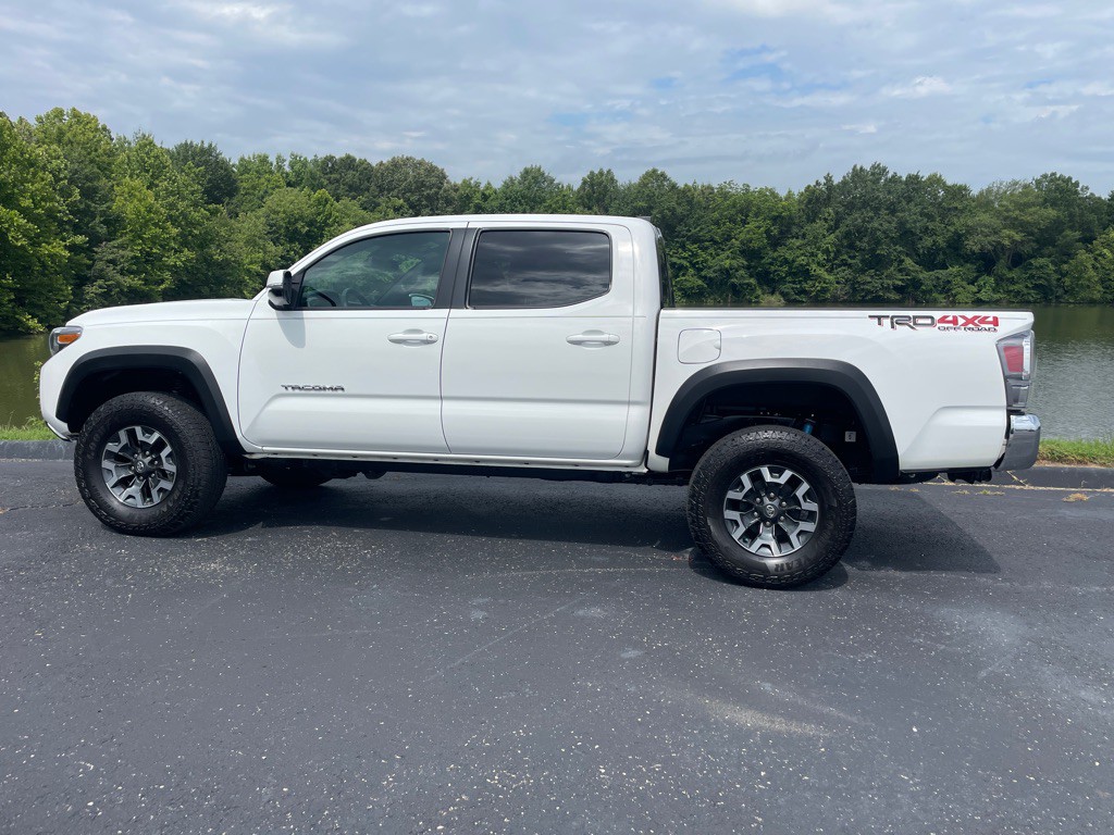 2023 Toyota Tacoma Image 5