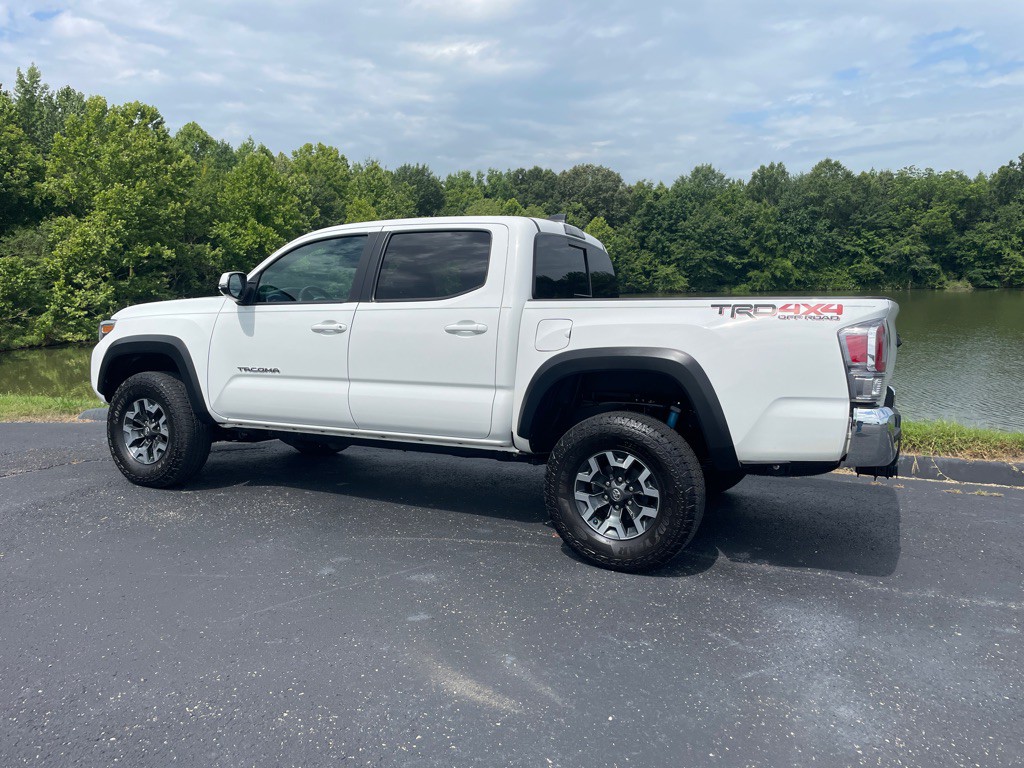 2023 Toyota Tacoma Image 6